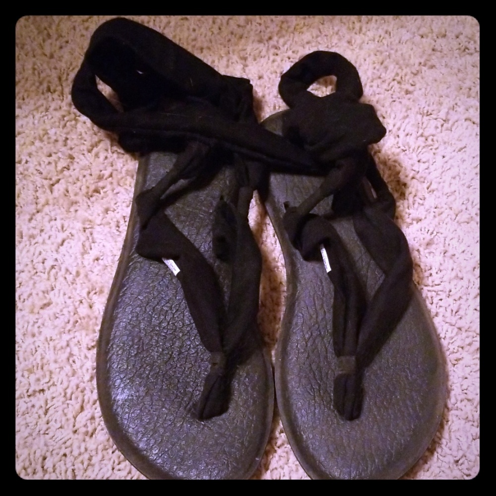 Black Sanuk Sandals